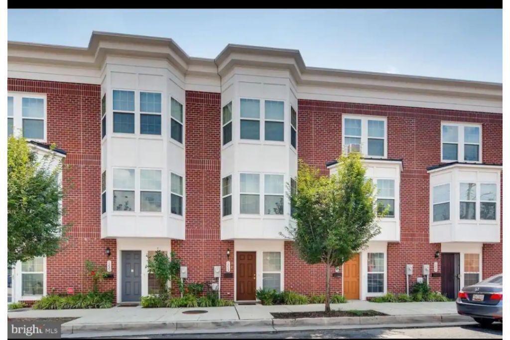 Cozy & Luxury 4 bedroom Baltimore downtown  home