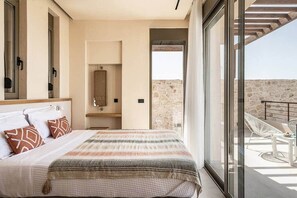 3 habitaciones, tabla de planchar con plancha, cuna de viaje y wifi 