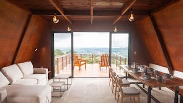 Junior Cabin | Terrace/patio