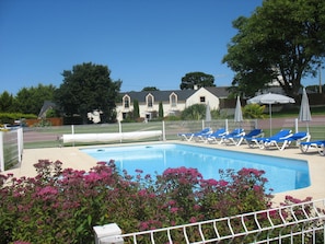 Piscine extérieure, piscine chauffée