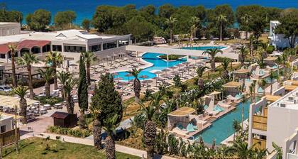 Akti Coast Club
