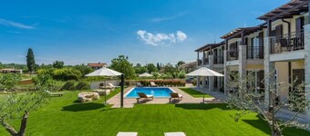 Apartment with pool, 6 persons, 6 km from Poreč, near the restaurant Daniela.