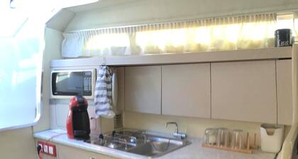 Beautiful opportunity to stay on a Boat