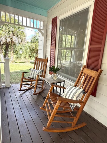 Historic home in downtown /  walking distance to restaurants and local breweries