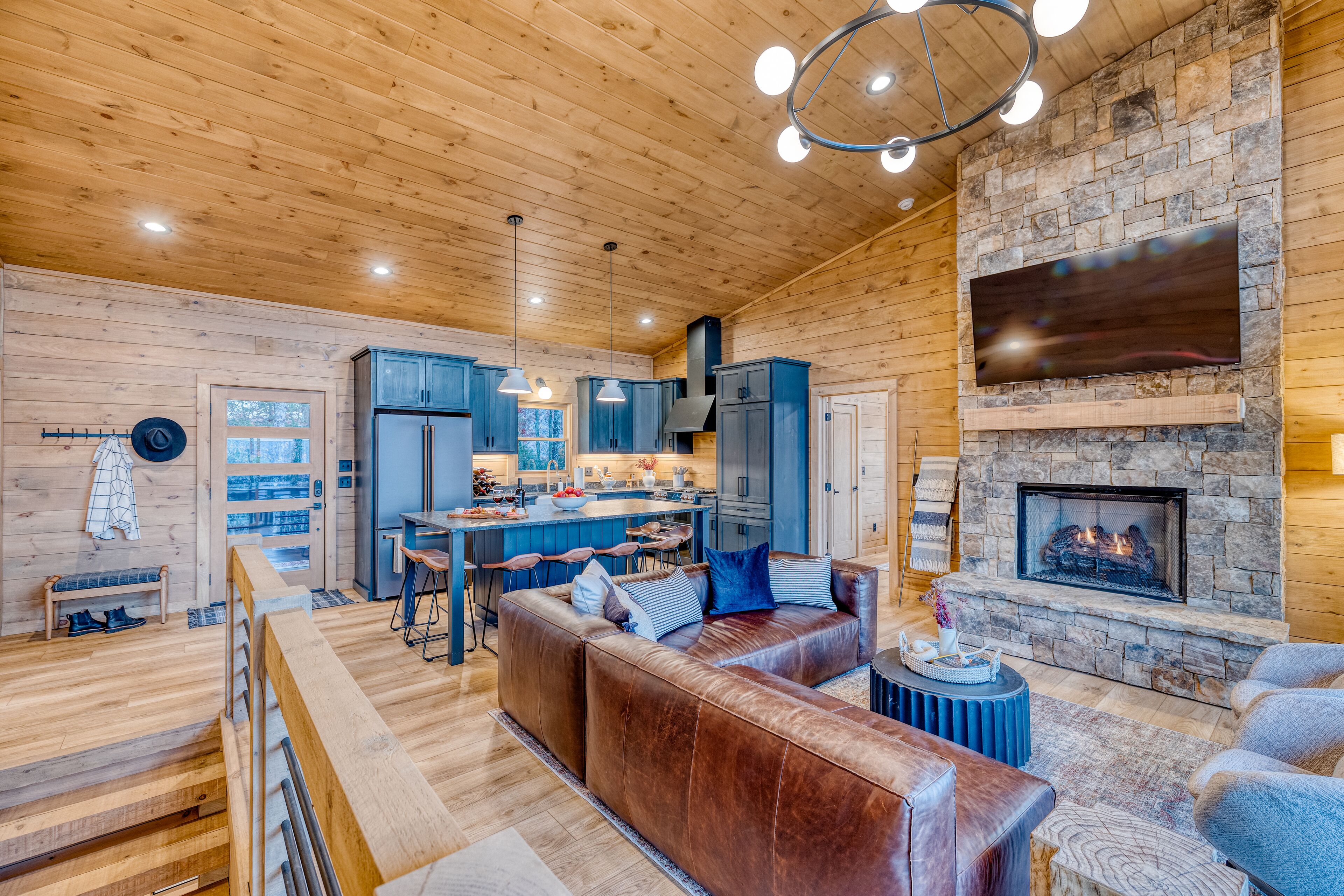 Smart TV, fireplace, video games