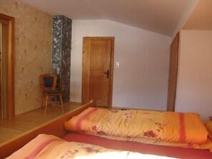 1 soverom, wi-fi (inkludert) og sengetøy