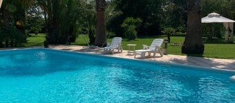 Luxury villa with pool Mesagne br