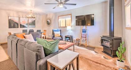 Red River Retreat: Walk to Lifts, Mtn Views!