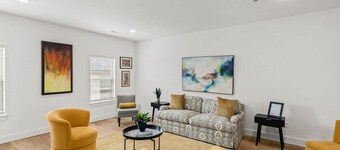 Artistic 1BR Near Crystal Bridges & Trails