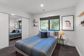 4 Schlafzimmer, Bügeleisen/Bügelbrett, Reisekinderbett, kostenloses WLAN