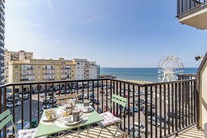 Family Apartment, Multiple Bedrooms (Bedo House Beach Front) | Outdoor dining