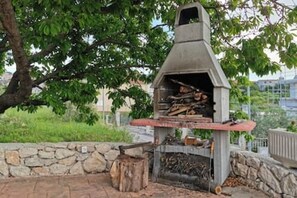 Property grounds - Villa "Marija" - Private heated pool (Podstrana)