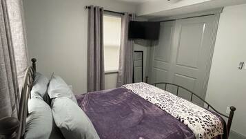 2 chambres, fer et planche Ă repasser, Wi-Fi, draps fournis