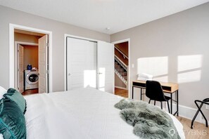 3 bedrooms, desk, iron/ironing board, travel cot