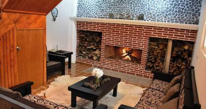 House - Piedras Encimadas Valley Cabin