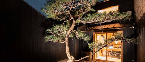 Design-villa - 6 soveværelser - køkken | Terrasse/gårdhave