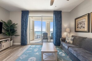 Smart TV, lettore DVD, videoteca