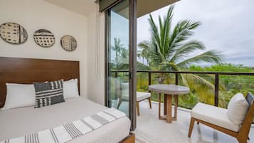 3 bedrooms, iron/ironing board, travel cot, free WiFi