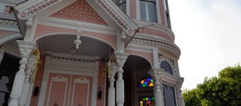 ピンク レディー マンション