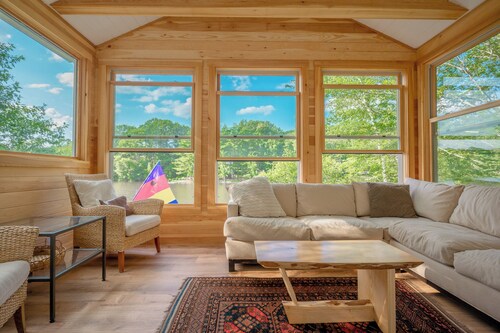 Locke Lake House