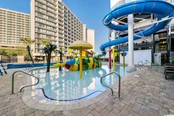 Indoor pool, outdoor pool