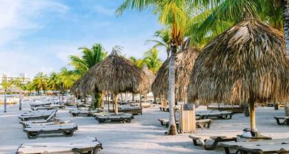 Super Spacious Room 5min from the beach