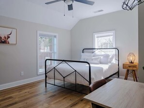 4 bedrooms, memory-foam beds, iron/ironing board, WiFi
