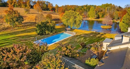 Idyllic 50 Acre Retreat w/ Pool, Tennis, Fishing; Built for XL Groups to Escape!