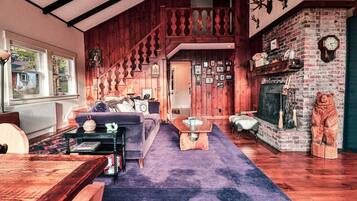 Télévision, cheminée