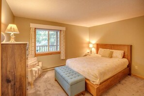 Skrivebord, Wi-Fi, sengetøj