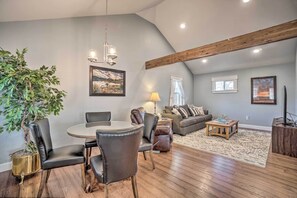 Interior - Charming Cheyenne Home ~ 1 Mi to Downtown! (Cheyenne)