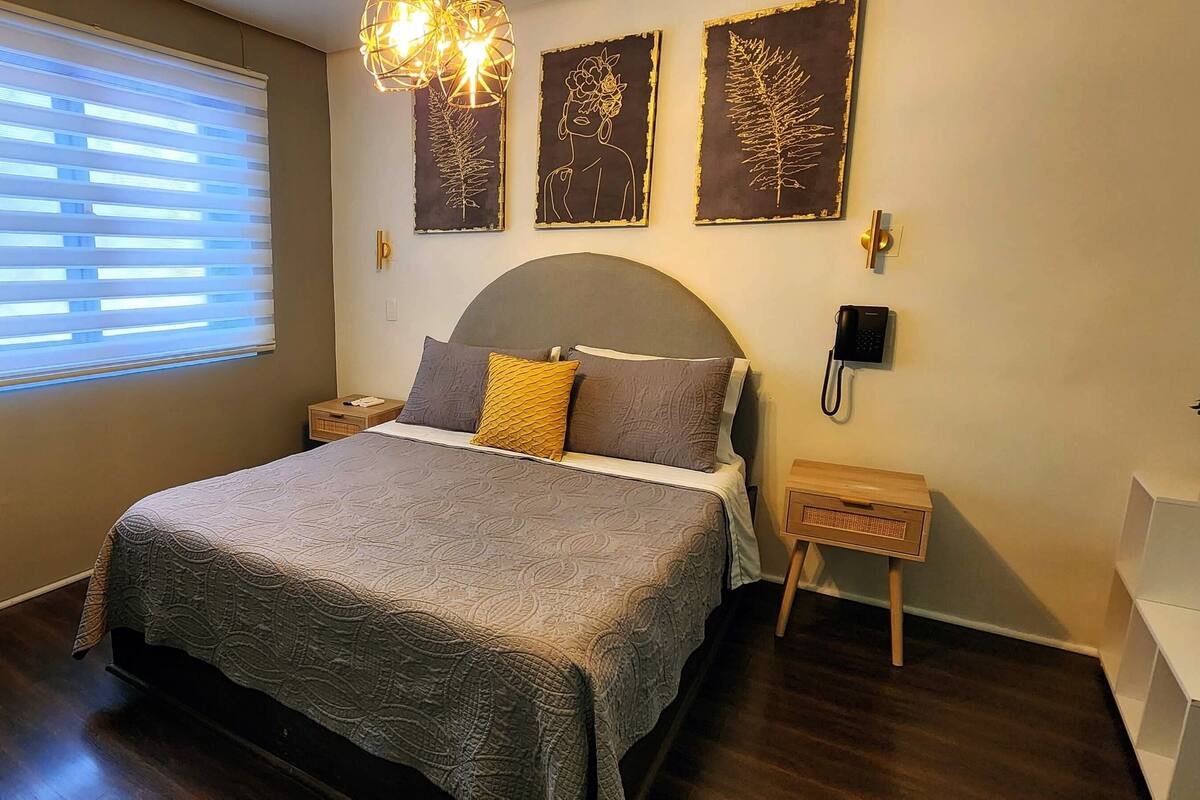 Chambre Double | Chambres insonorisées, Wi-Fi gratuit, draps fournis