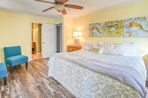 6 bedrooms, free Internet, bed sheets