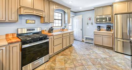 Remodeled lake lodge with waterfront deck, firepit, outdoor living, & game room