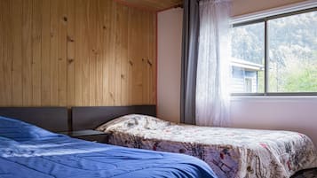 小屋 | 2 間臥室、床單