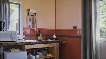 小屋 | 私人廚房 | 小冰箱、微波爐、洗碗機、電鍋