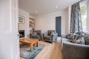 TV - Tapp Cottage, Aldeburgh (Aldeburgh)