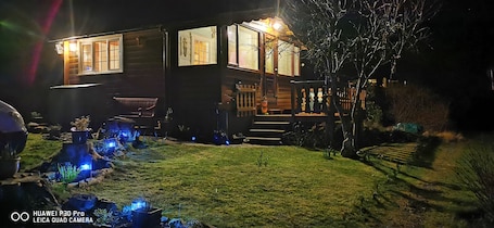 Áreas de la propiedad. Log Cabin - Free Parking, Garden & pet Friendly