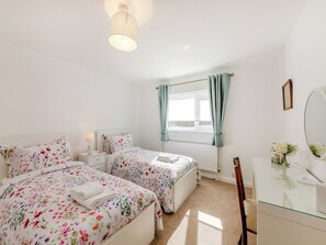 2 bedrooms, free WiFi, bed sheets - 2 bedroom accommodation in Alnwick (Alnwick)