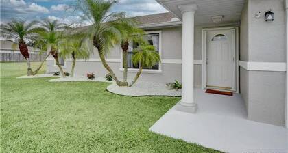 3 Bedroom home with large pool. Great location.