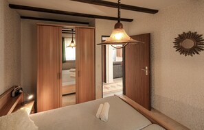 2 bedrooms, free WiFi