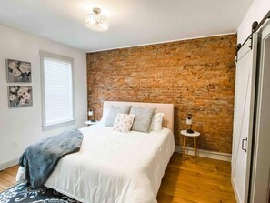 3 bedrooms, iron/ironing board, travel cot, WiFi