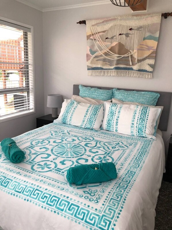 2 chambres, fer et planche à repasser, Wi-Fi gratuit, draps fournis