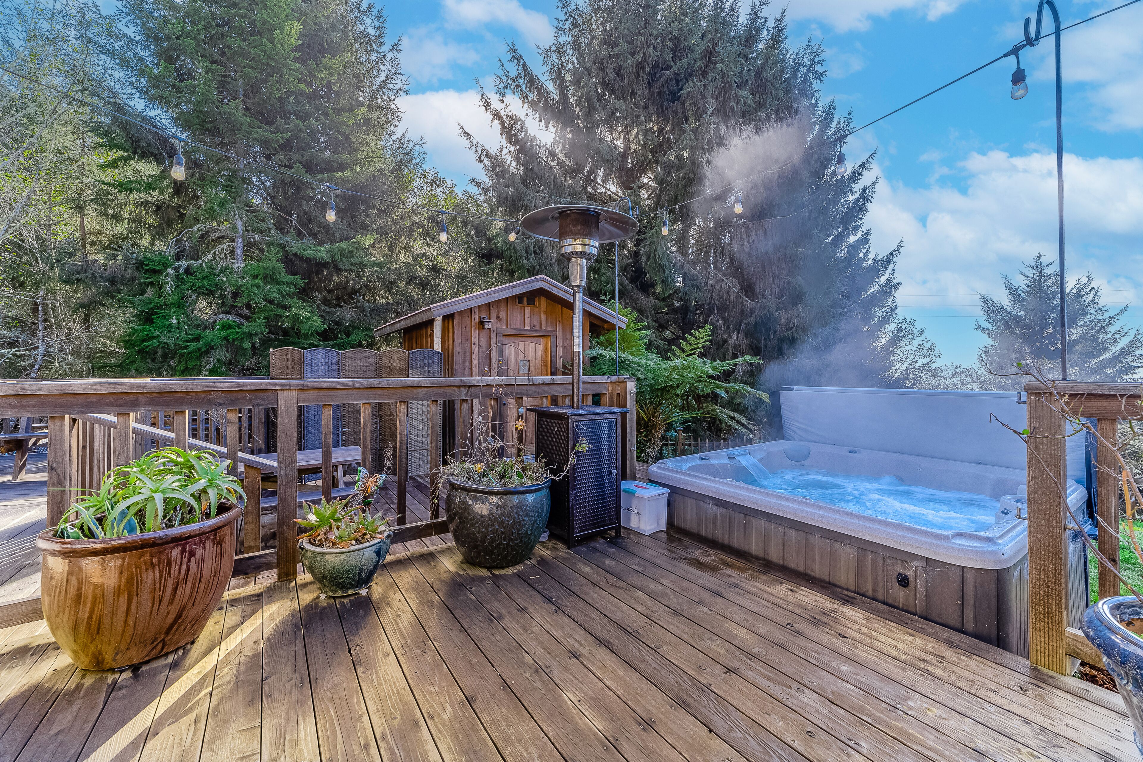 Charming home with game room, full kitchen, washer/dryer, & patio - dog-friendly