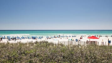 Vlak bij het strand