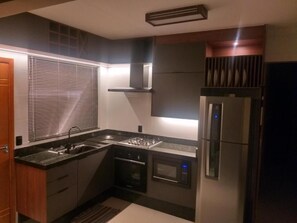 Fridge, microwave, oven, stovetop - Charm of the Seas house 3 (Barra Velha)