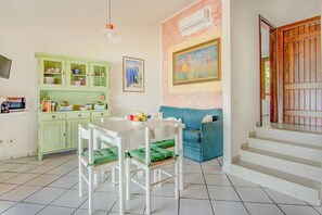 Interior - Villa Maria con Parcheggio - Trilocale with 2 Bathroom - Home and More (Capo D'orso)