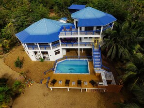 Exterior - 3BR Family Beach House w/ Pool & Ocean Views (Caribbean Way)