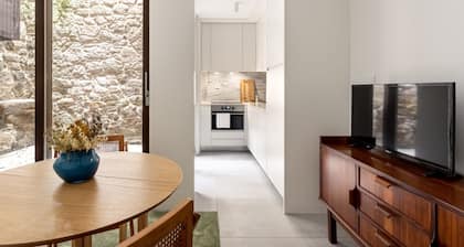 ALTIDO - Estúdio de Aquecimento & Convite perto da Catedral do Porto