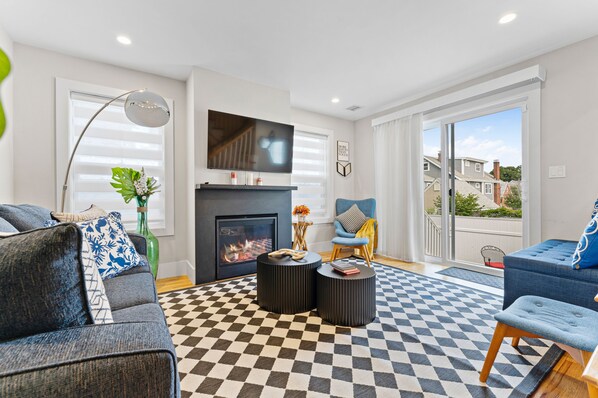 Téléviseur connecté, écran d’ordinateur